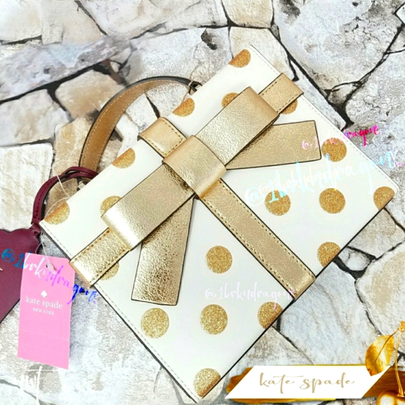 NWT Prom Gold Polka Dot Kate Spade Crossbody It's A Present Metallic HandBag - Picture 14 of 14
